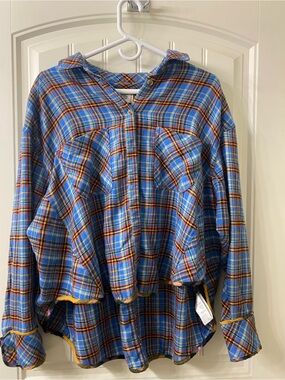 BDG Women's Plaid Flannel Long Sleeve Collared Button-Up Shirt Blue Multicolor M